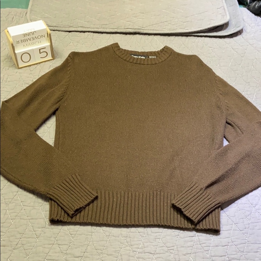 Curry Knits Brand.  EUC!